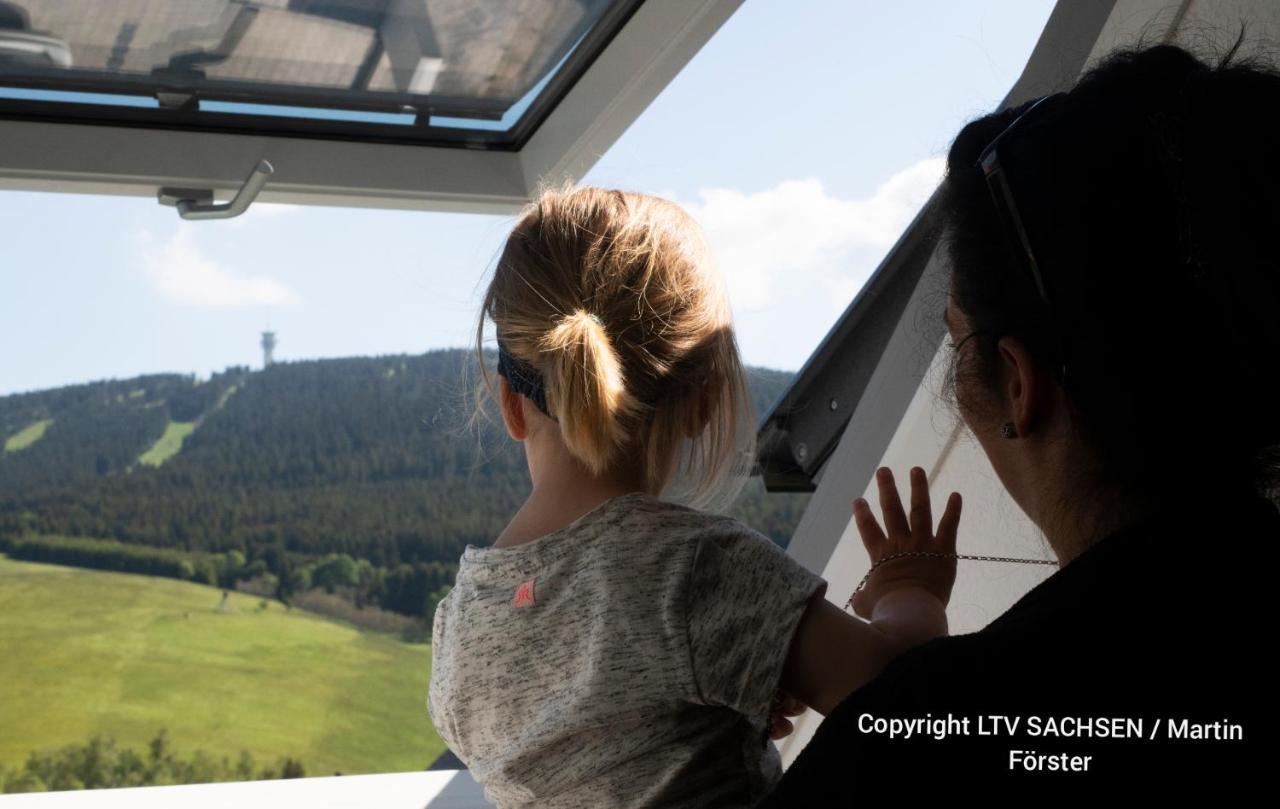 Ferienwohnungen Haus Sebastian Oberwiesenthal Ruang foto